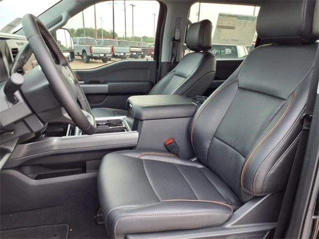 2025 Ford Super Duty 5th Gen - Image 3 of 10