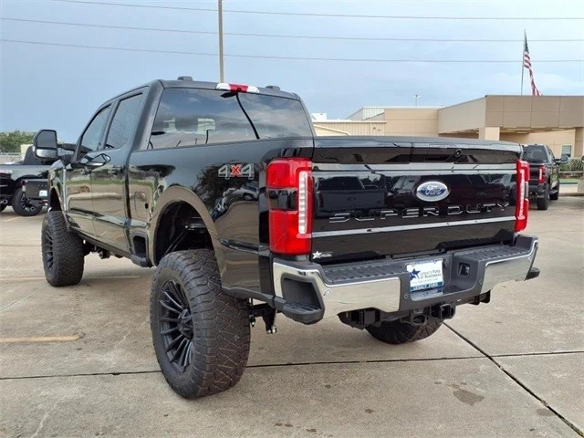 2025 Ford Super Duty 5th Gen - Image 10 of 10