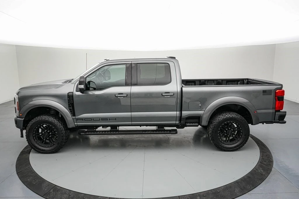 2025 Ford Super Duty 5th Gen - Image 9 of 21