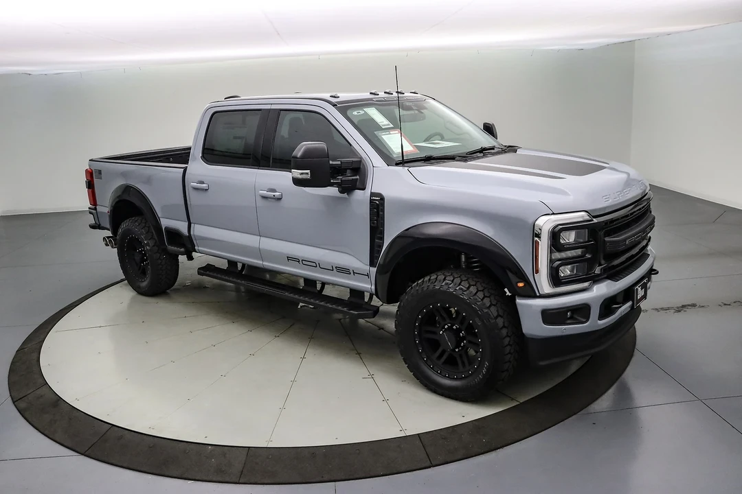 2025 Ford Super Duty 5th Gen - Image 4 of 21