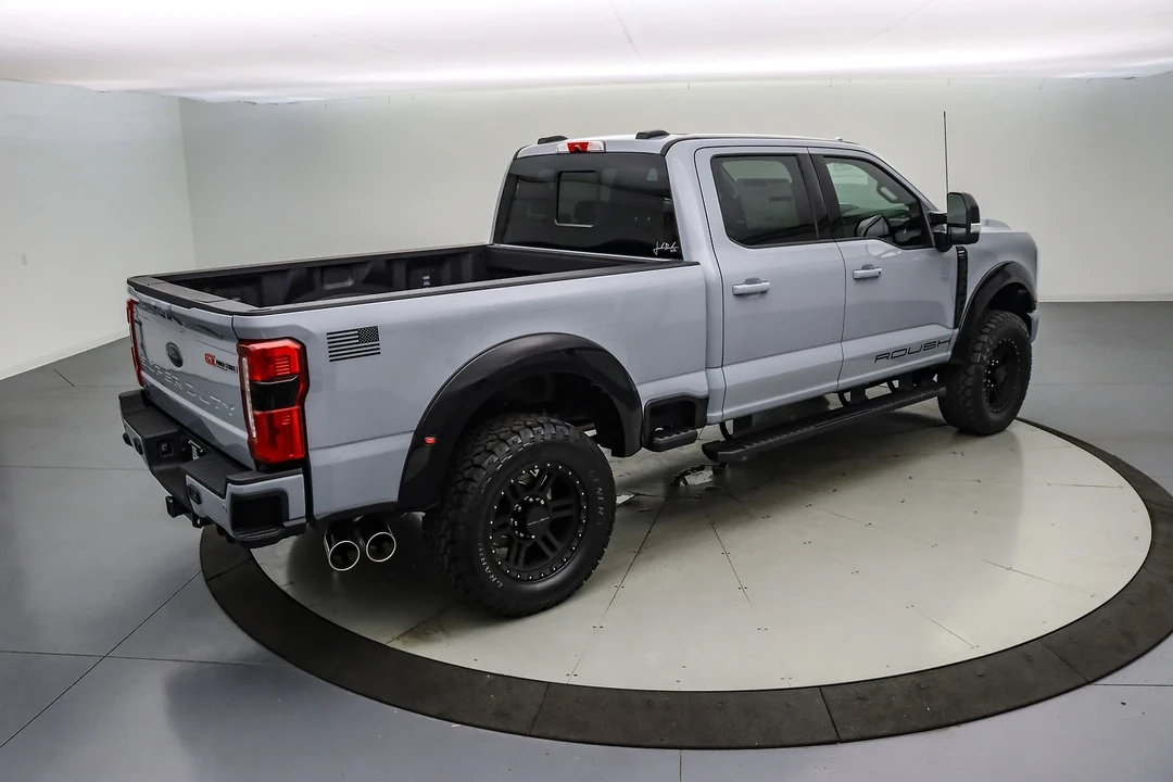 2025 Ford Super Duty 5th Gen - Image 6 of 21