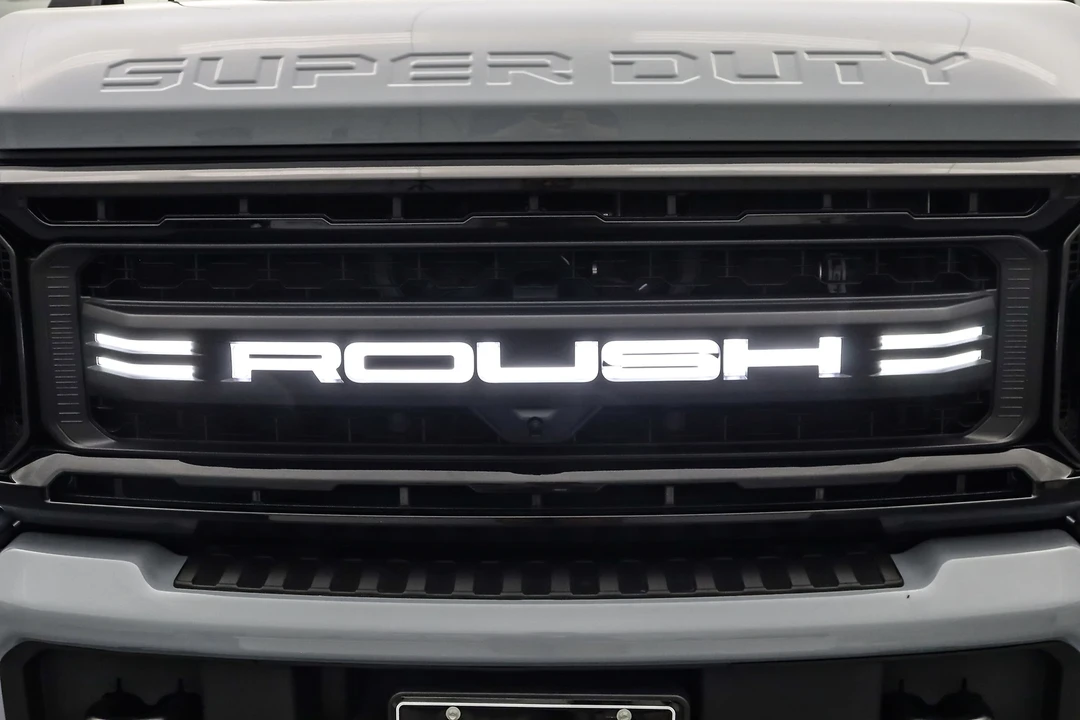 2025 Ford Super Duty 5th Gen - Image 16 of 21