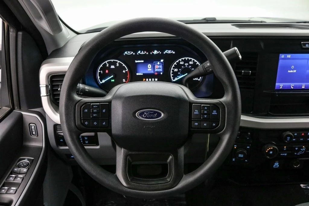 2025 Ford Super Duty 5th Gen - Image 15 of 21