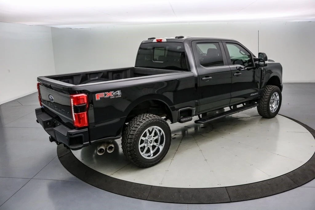 2025 Ford Super Duty 5th Gen - Image 5 of 21