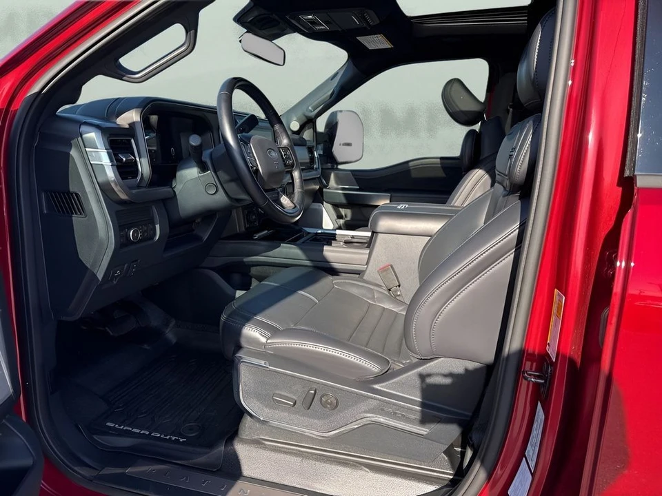 2025 Ford Super Duty 5th Gen - Image 9 of 12