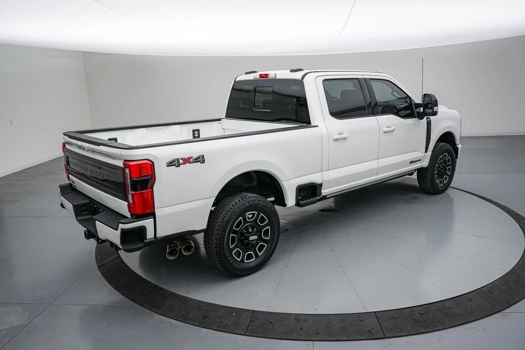 2025 Ford Super Duty 5th Gen - Image 5 of 21