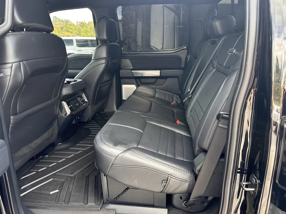 2025 Ford Super Duty 5th Gen - Image 12 of 31