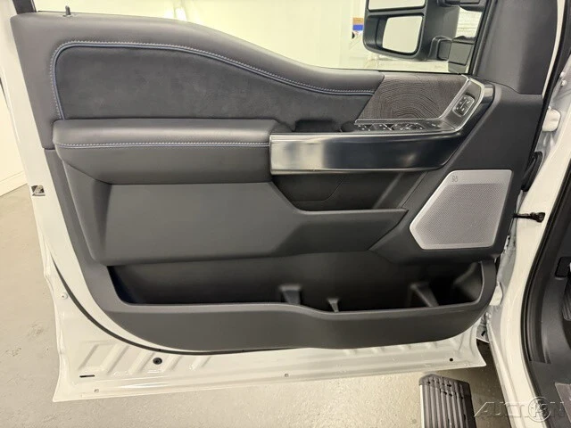 2025 Ford Super Duty 5th Gen - Image 12 of 12