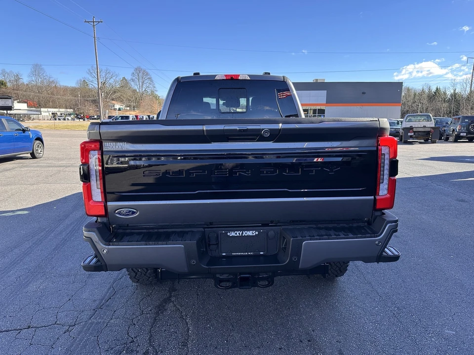 2025 Ford Super Duty 5th Gen - Image 7 of 12