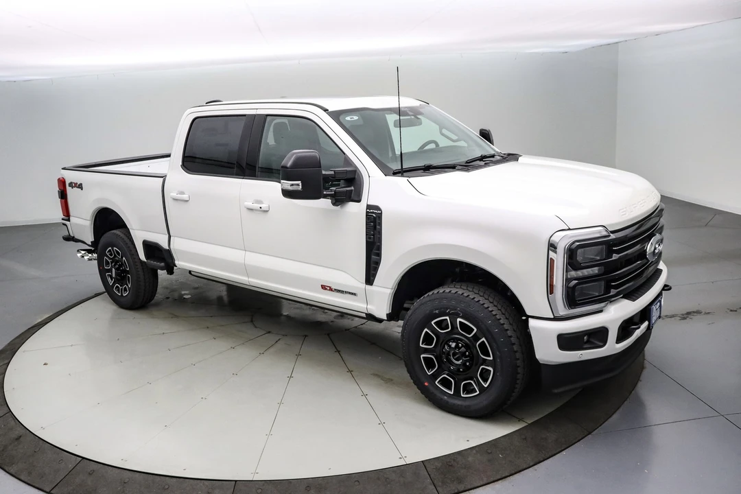 2025 Ford Super Duty 5th Gen - Image 2 of 21