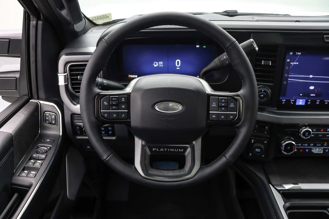 2025 Ford Super Duty 5th Gen - Image 17 of 21