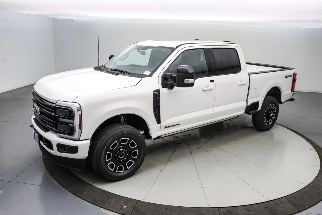 2025 Ford Super Duty 5th Gen - Image 10 of 21