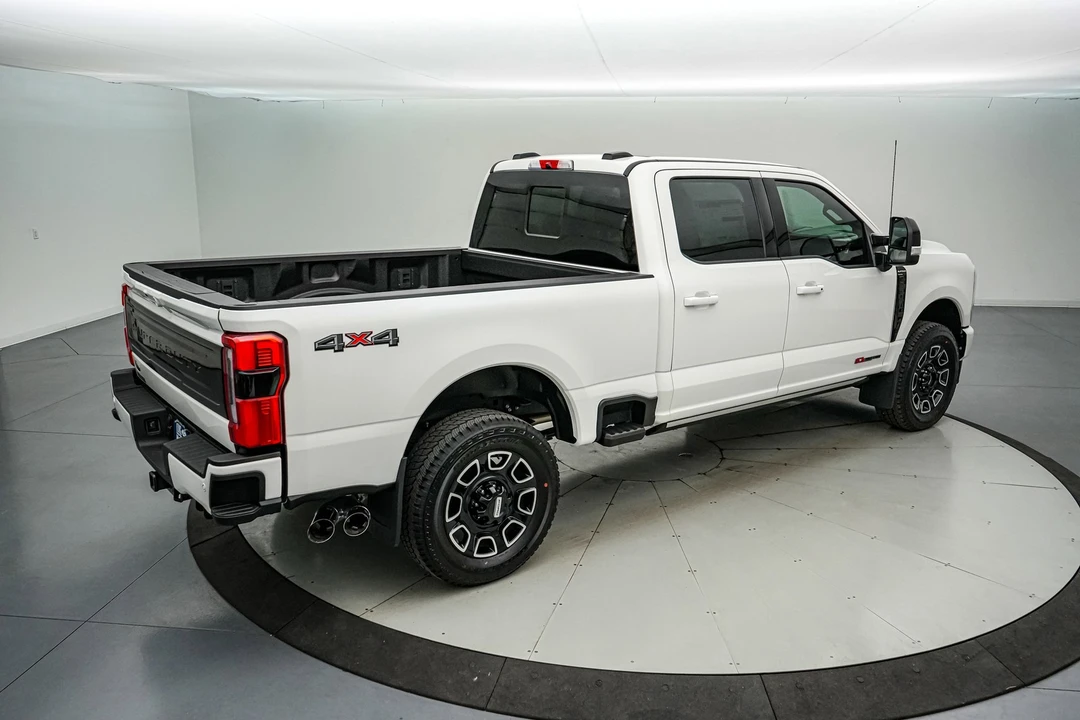 2025 Ford Super Duty 5th Gen - Image 5 of 21