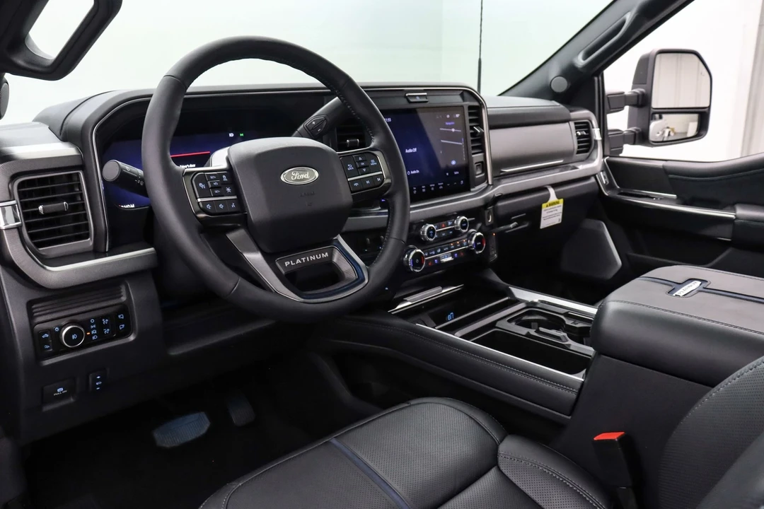 2025 Ford Super Duty 5th Gen - Image 17 of 21