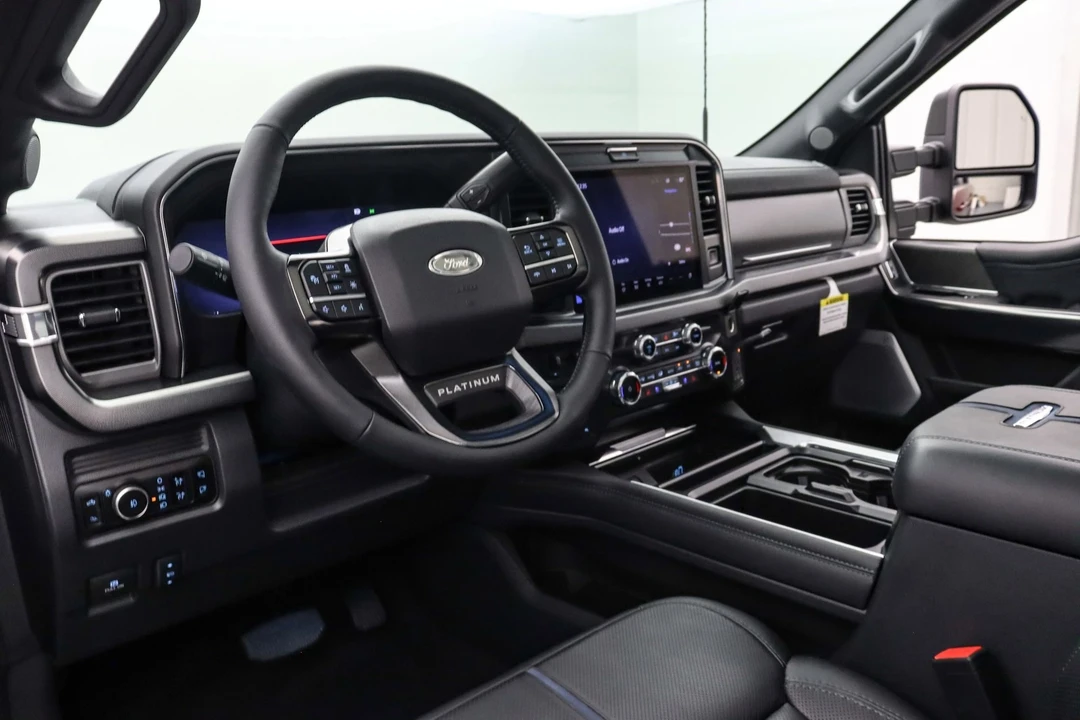 2025 Ford Super Duty 5th Gen - Image 17 of 21