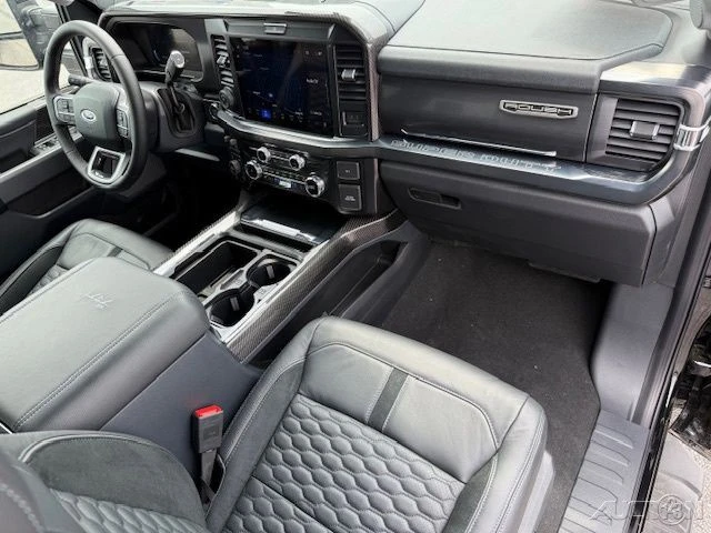 2025 Ford Super Duty 5th Gen - Image 18 of 21