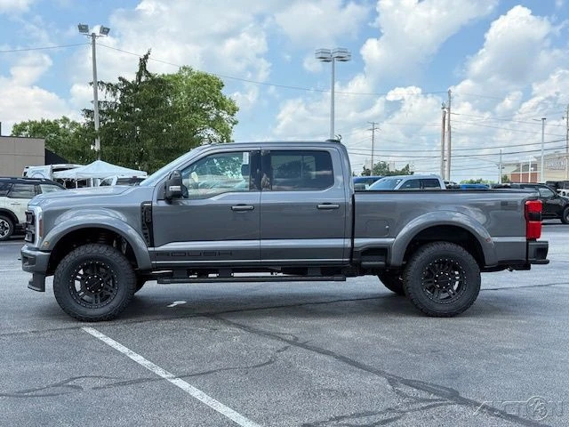 2025 Ford Super Duty 5th Gen - Image 2 of 12