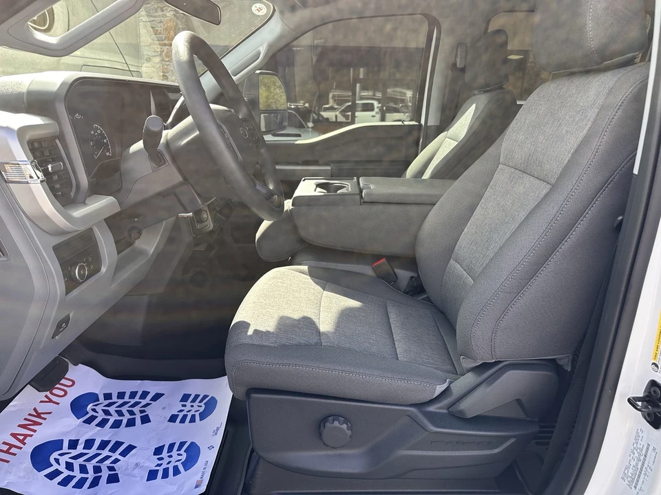 2025 Ford Super Duty 5th Gen - Image 12 of 21
