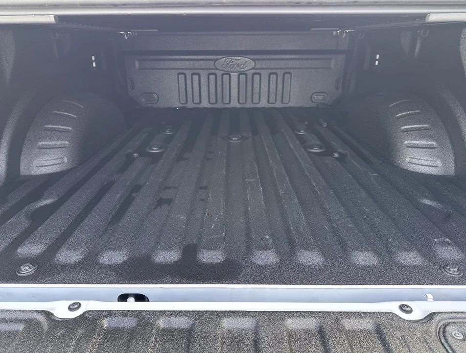 2025 Ford Super Duty 5th Gen - Image 10 of 21