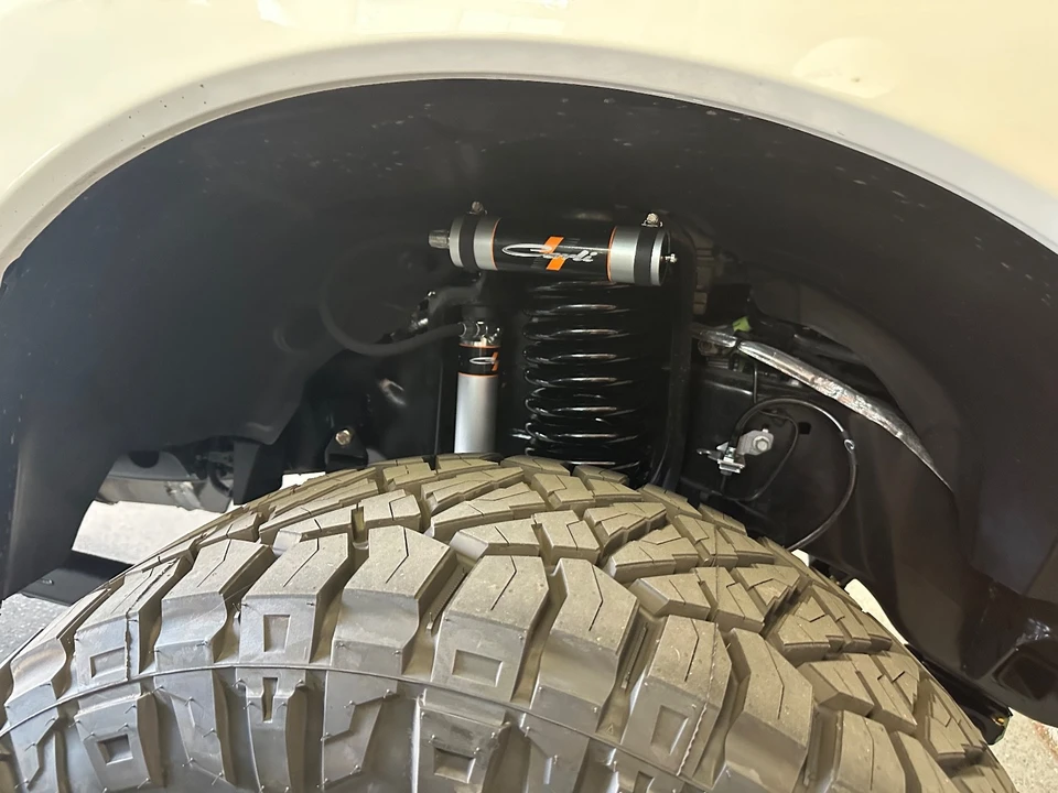 2025 Ford Super Duty 5th Gen - Image 8 of 21
