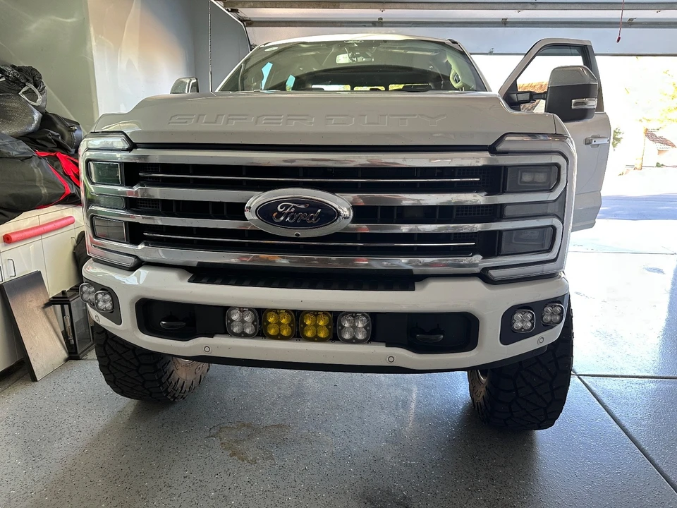 2025 Ford Super Duty 5th Gen - Image 5 of 21