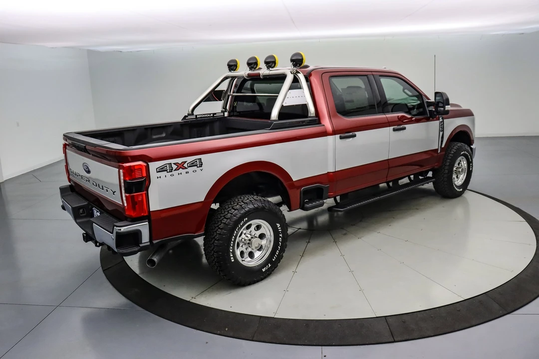 2025 Ford Super Duty 5th Gen - Image 6 of 21