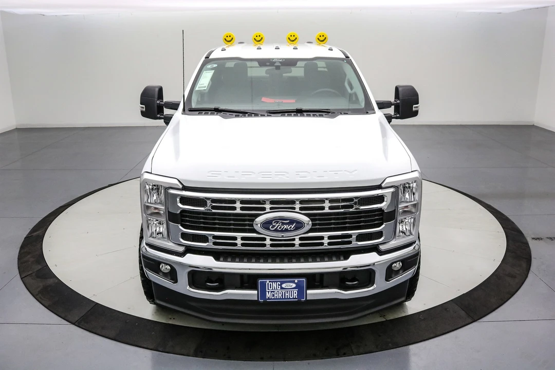 2025 Ford Super Duty 5th Gen - Image 11 of 21