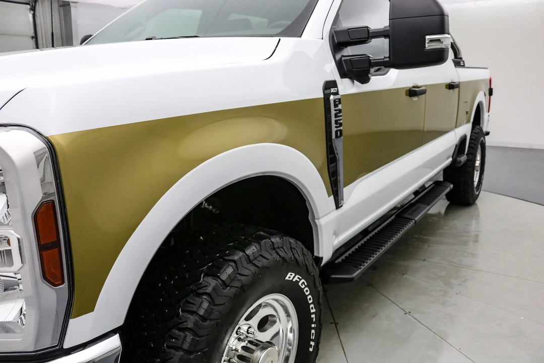 2025 Ford Super Duty 5th Gen - Image 18 of 21