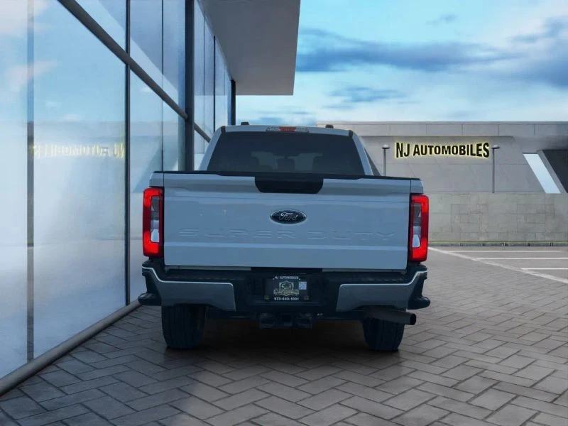2025 Ford Super Duty 5th Gen - Image 6 of 12