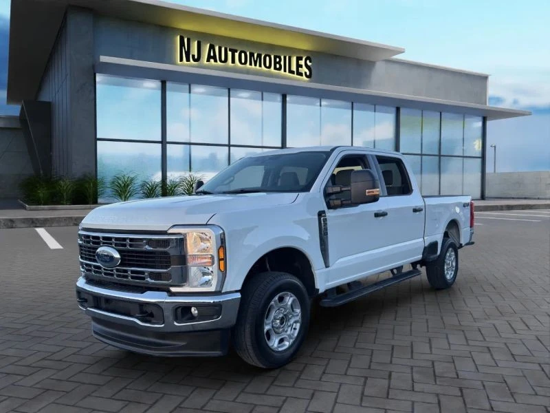 2025 Ford Super Duty 5th Gen - Image 3 of 12