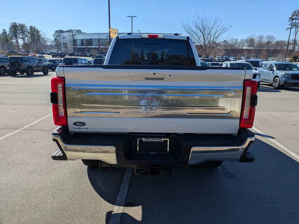 2025 Ford Super Duty 5th Gen - Image 5 of 12