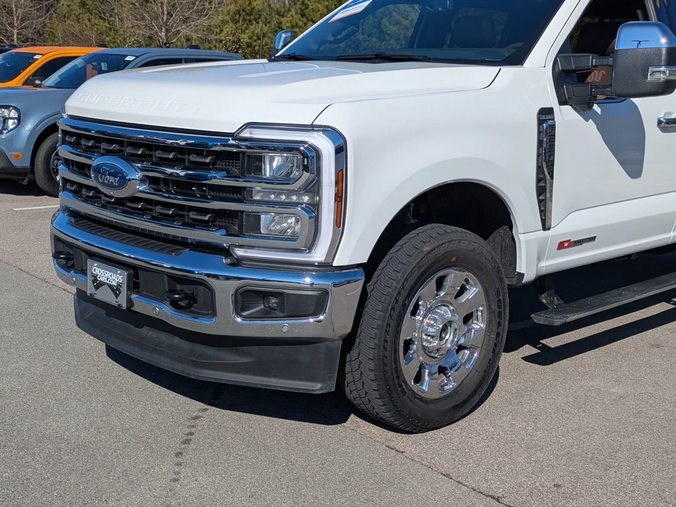 2025 Ford Super Duty 5th Gen - Image 10 of 12