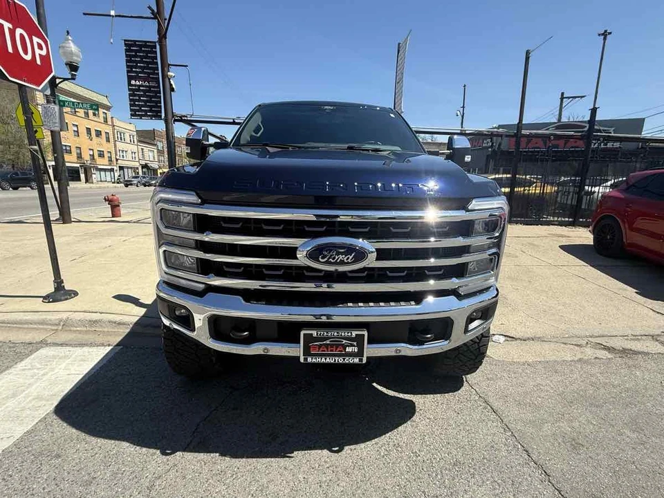 2025 Ford Super Duty 5th Gen - Image 24 of 31