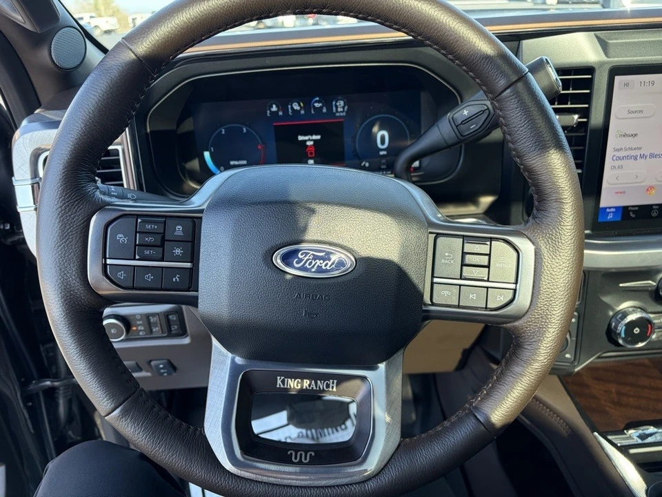 2025 Ford Super Duty 5th Gen - Image 11 of 12