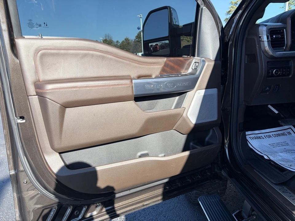 2025 Ford Super Duty 5th Gen - Image 10 of 12