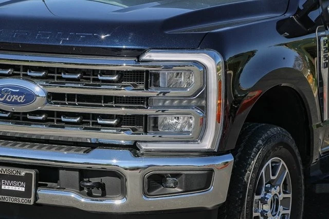 2025 Ford Super Duty 5th Gen - Image 8 of 21