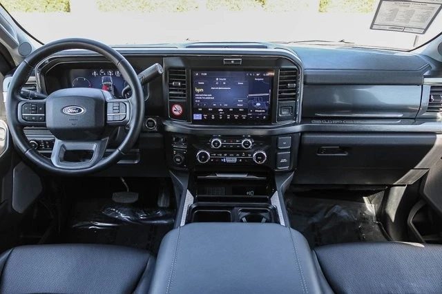 2025 Ford Super Duty 5th Gen - Image 12 of 31