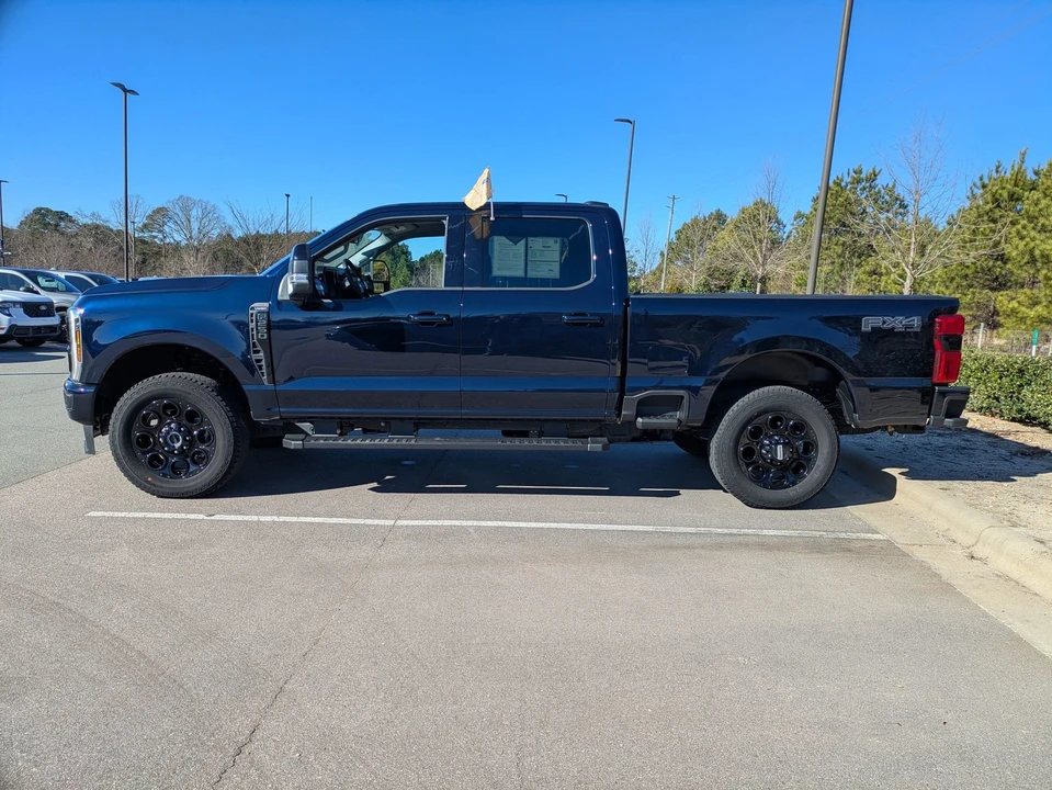 2025 Ford Super Duty 5th Gen - Image 7 of 12