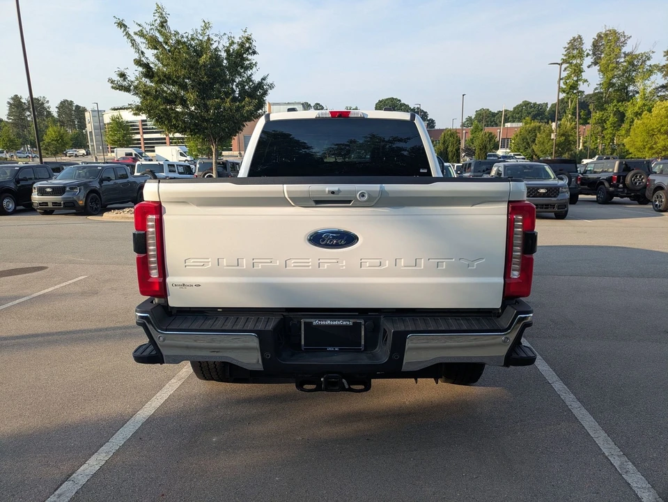 2025 Ford Super Duty 5th Gen - Image 5 of 31