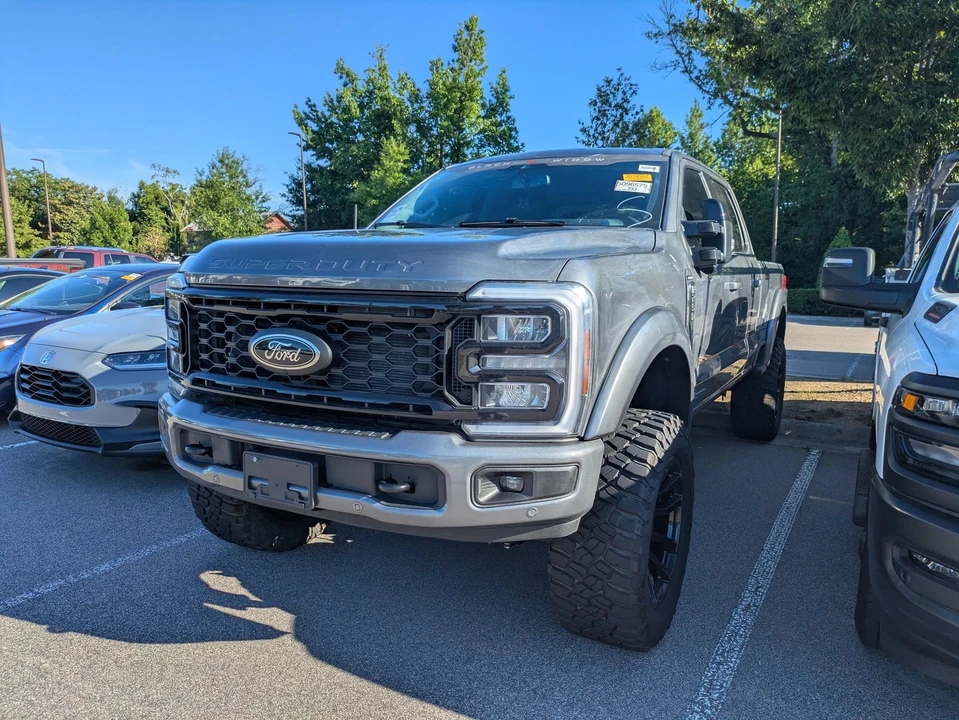 2025 Ford Super Duty 5th Gen - Image 3 of 4