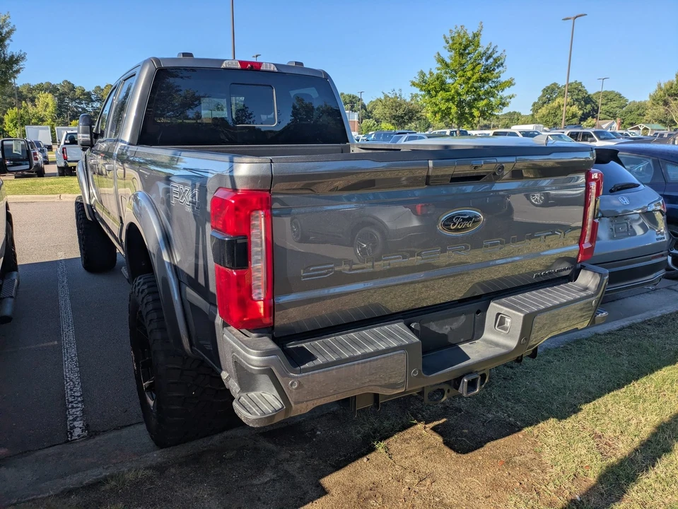 2025 Ford Super Duty 5th Gen - Image 4 of 4