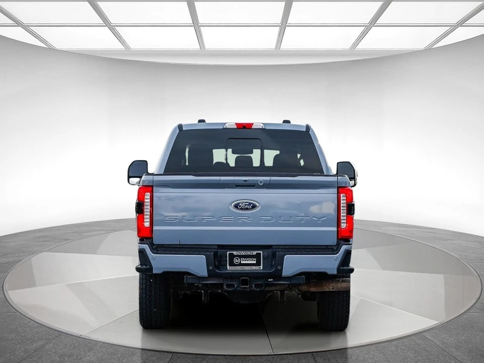 2025 Ford Super Duty 5th Gen - Image 3 of 31