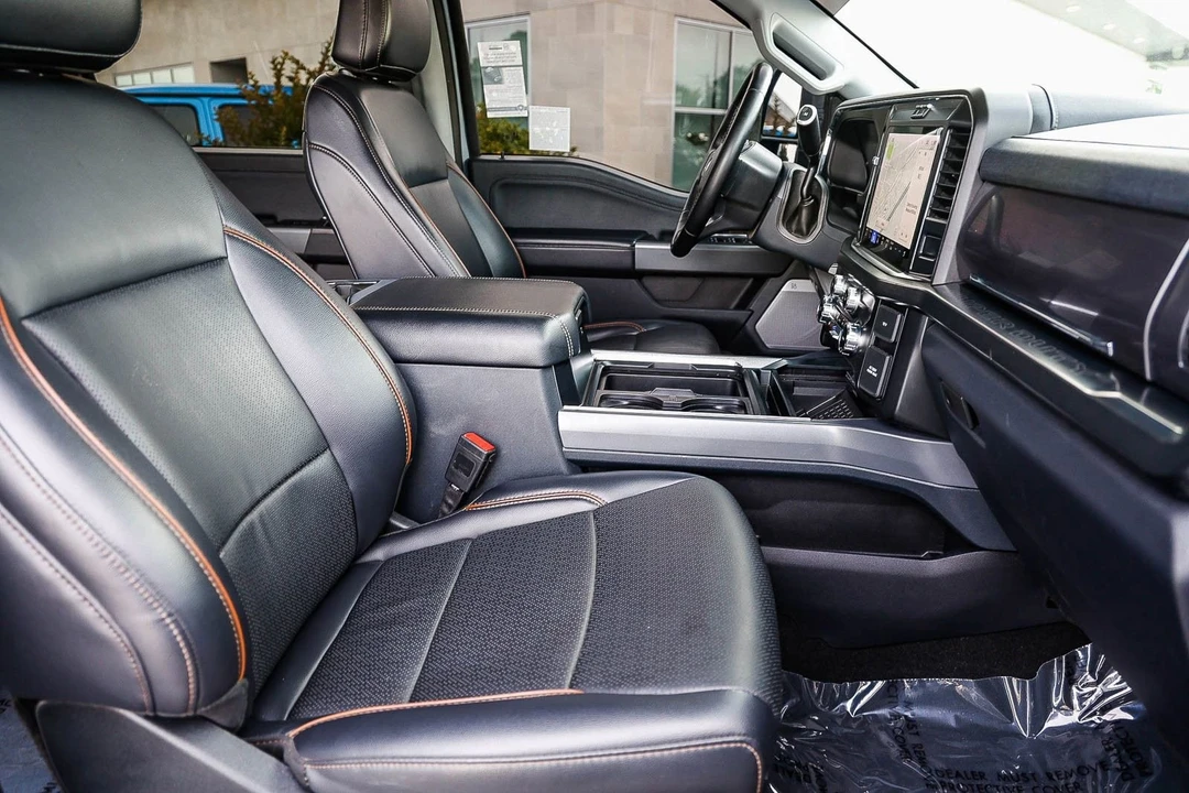 2025 Ford Super Duty 5th Gen - Image 17 of 31