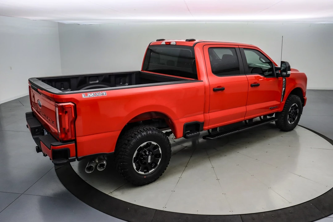 2025 Ford Super Duty 5th Gen - Image 6 of 21