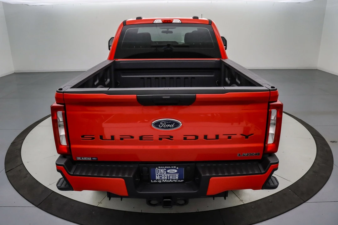 2025 Ford Super Duty 5th Gen - Image 7 of 21