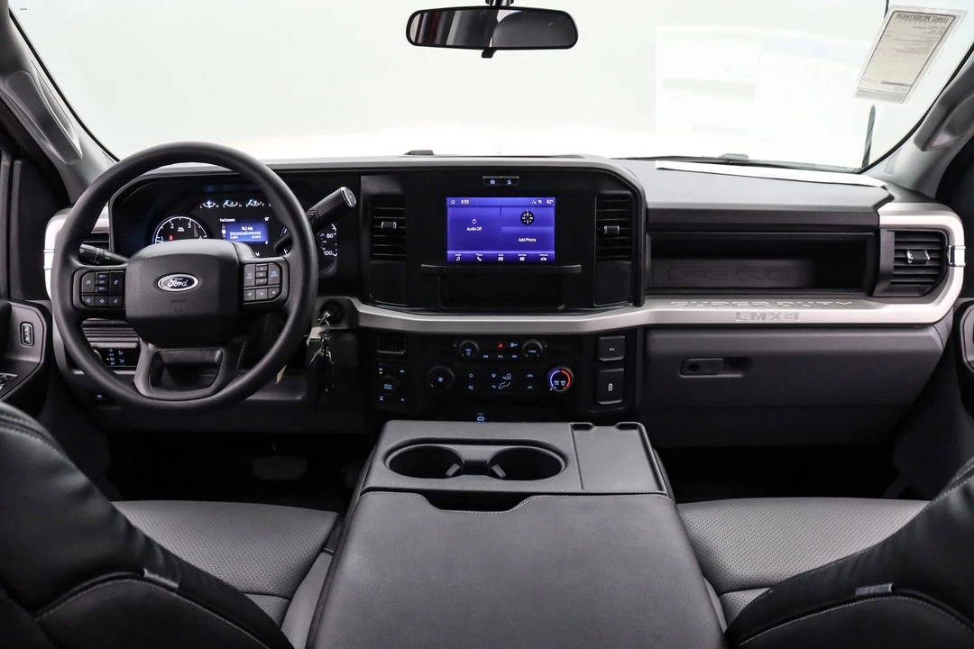 2025 Ford Super Duty 5th Gen - Image 18 of 21