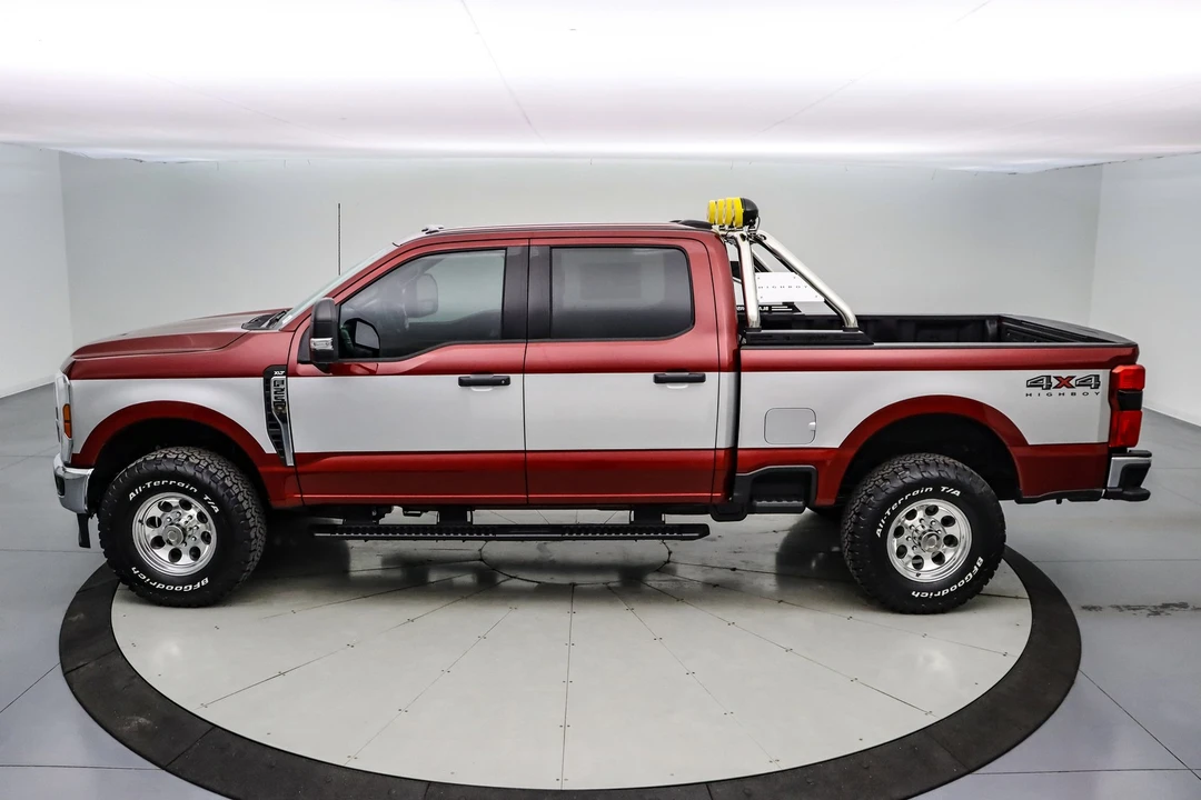 2025 Ford Super Duty 5th Gen - Image 10 of 21