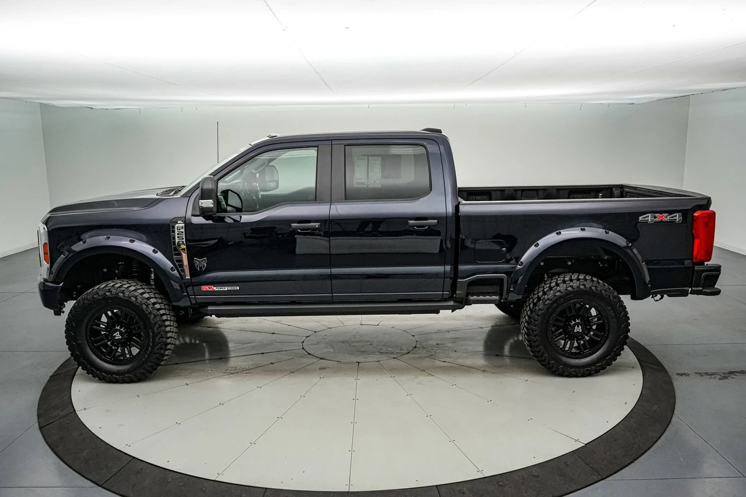 2025 Ford Super Duty 5th Gen - Image 10 of 21