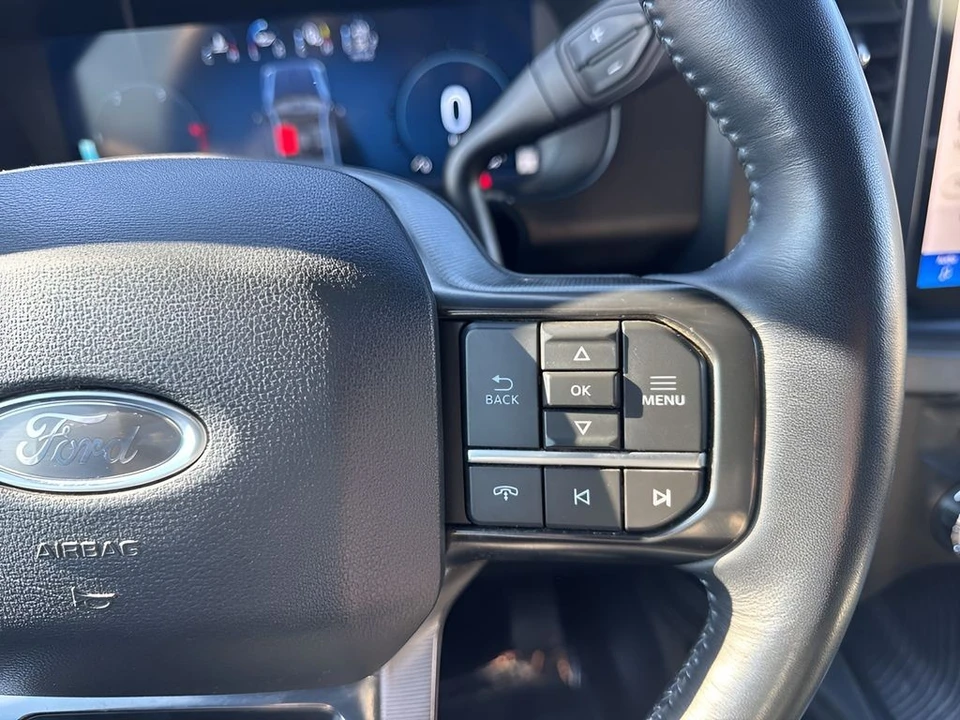 2025 Ford Super Duty 5th Gen - Image 18 of 21