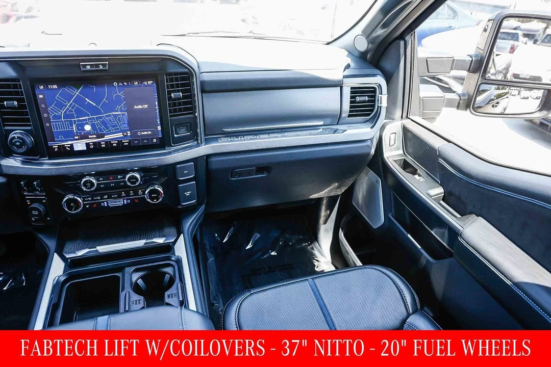 2025 Ford Super Duty 5th Gen - Image 15 of 31